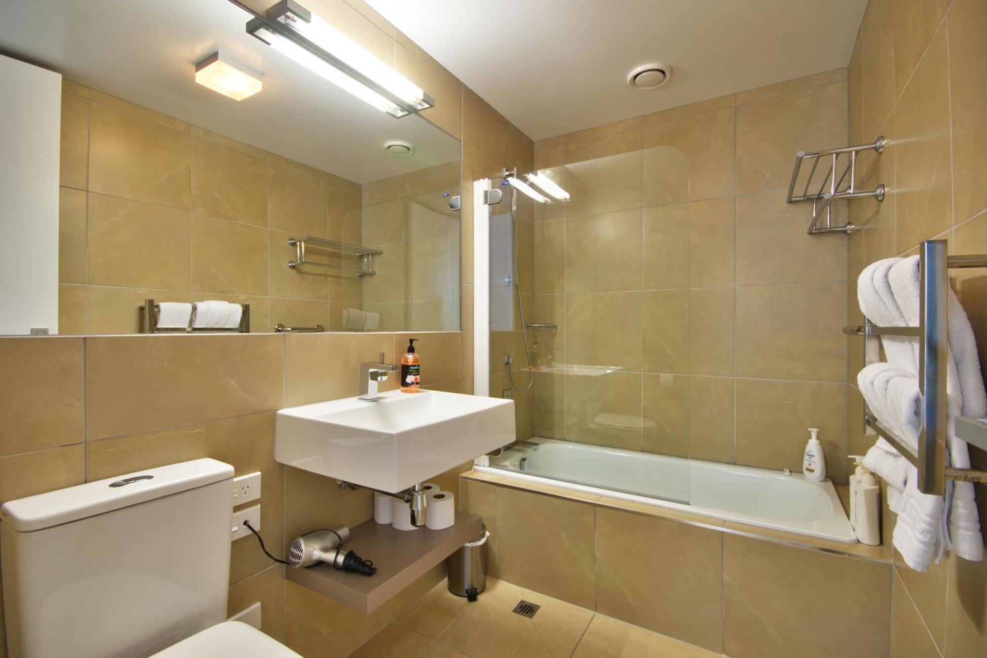 Lakeside Central Studio Apartment Queenstown Exterior photo